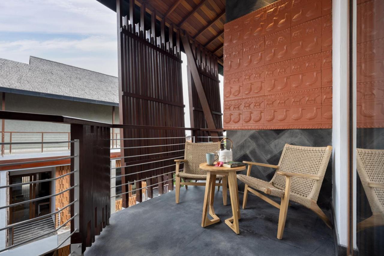 Mokko Suites Batubelig Canggu  Ngoại thất bức ảnh