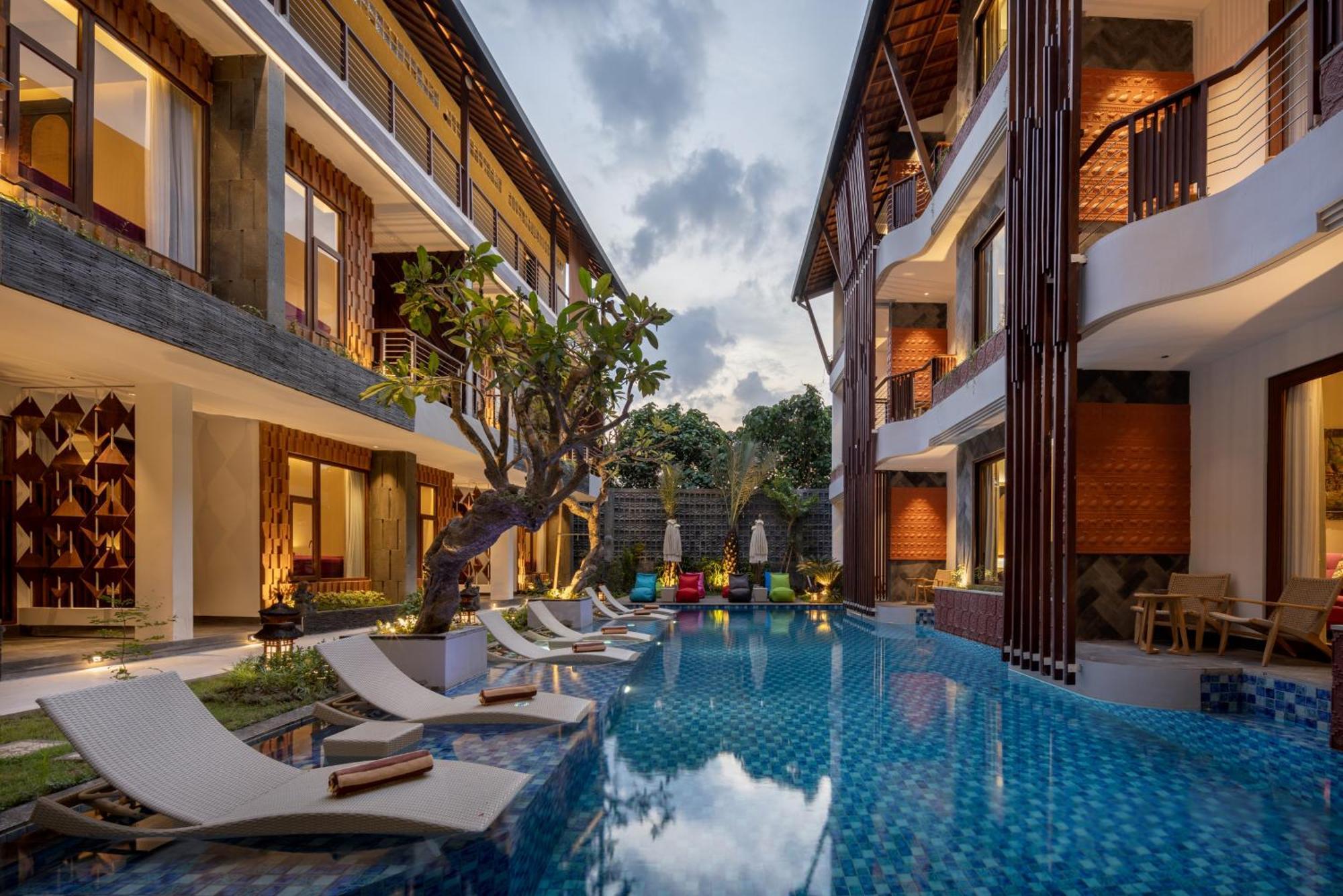 Mokko Suites Batubelig Canggu  Ngoại thất bức ảnh