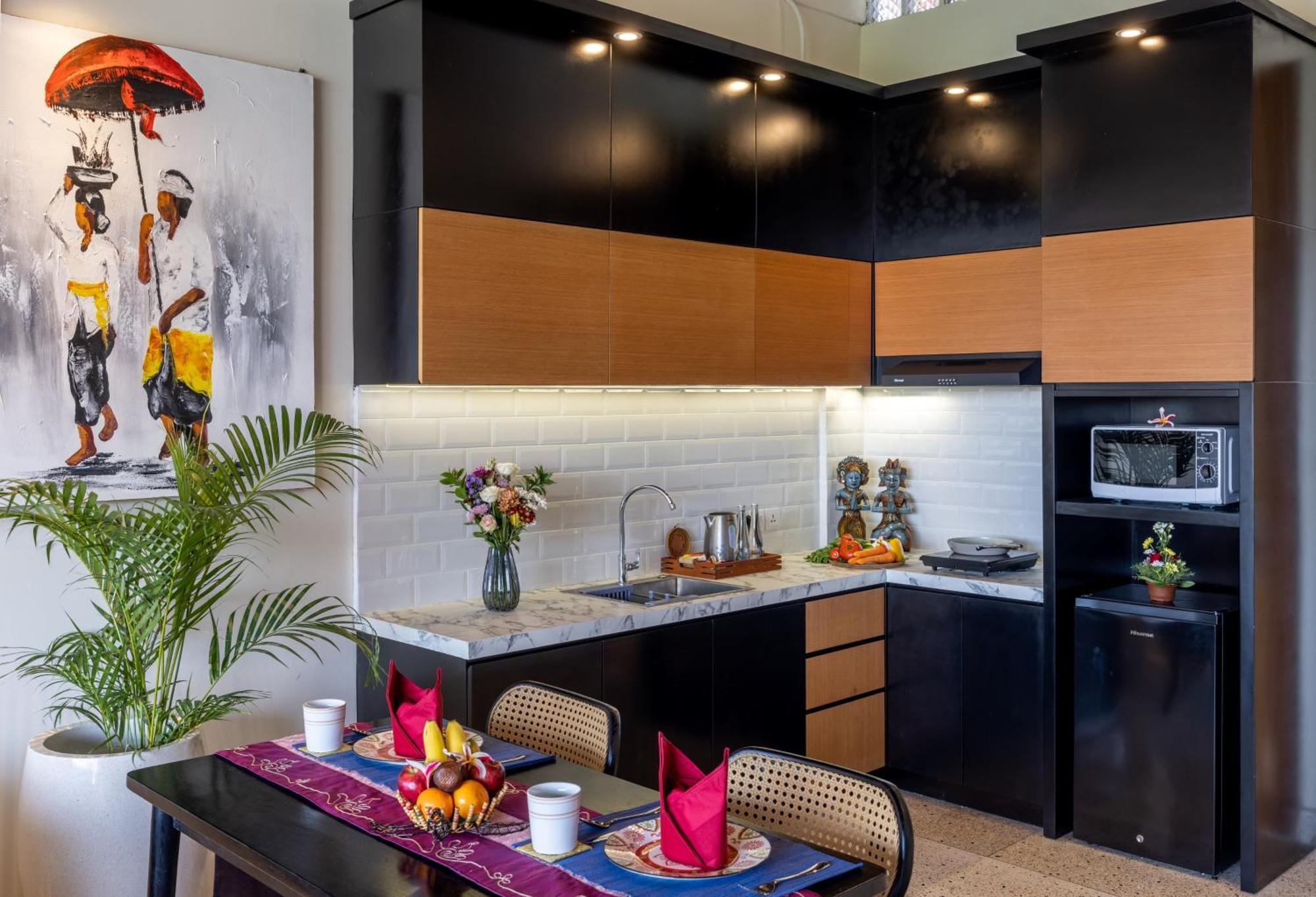 Mokko Suites Batubelig Canggu  Ngoại thất bức ảnh