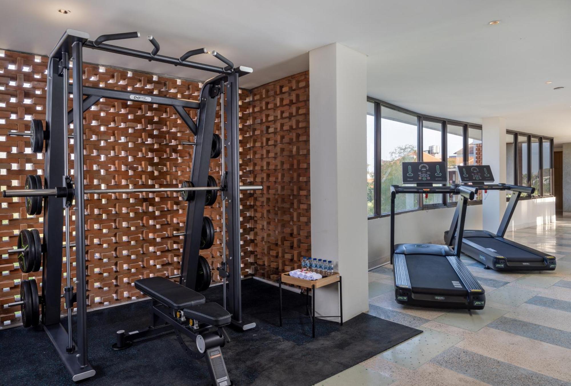 Mokko Suites Batubelig Canggu  Ngoại thất bức ảnh